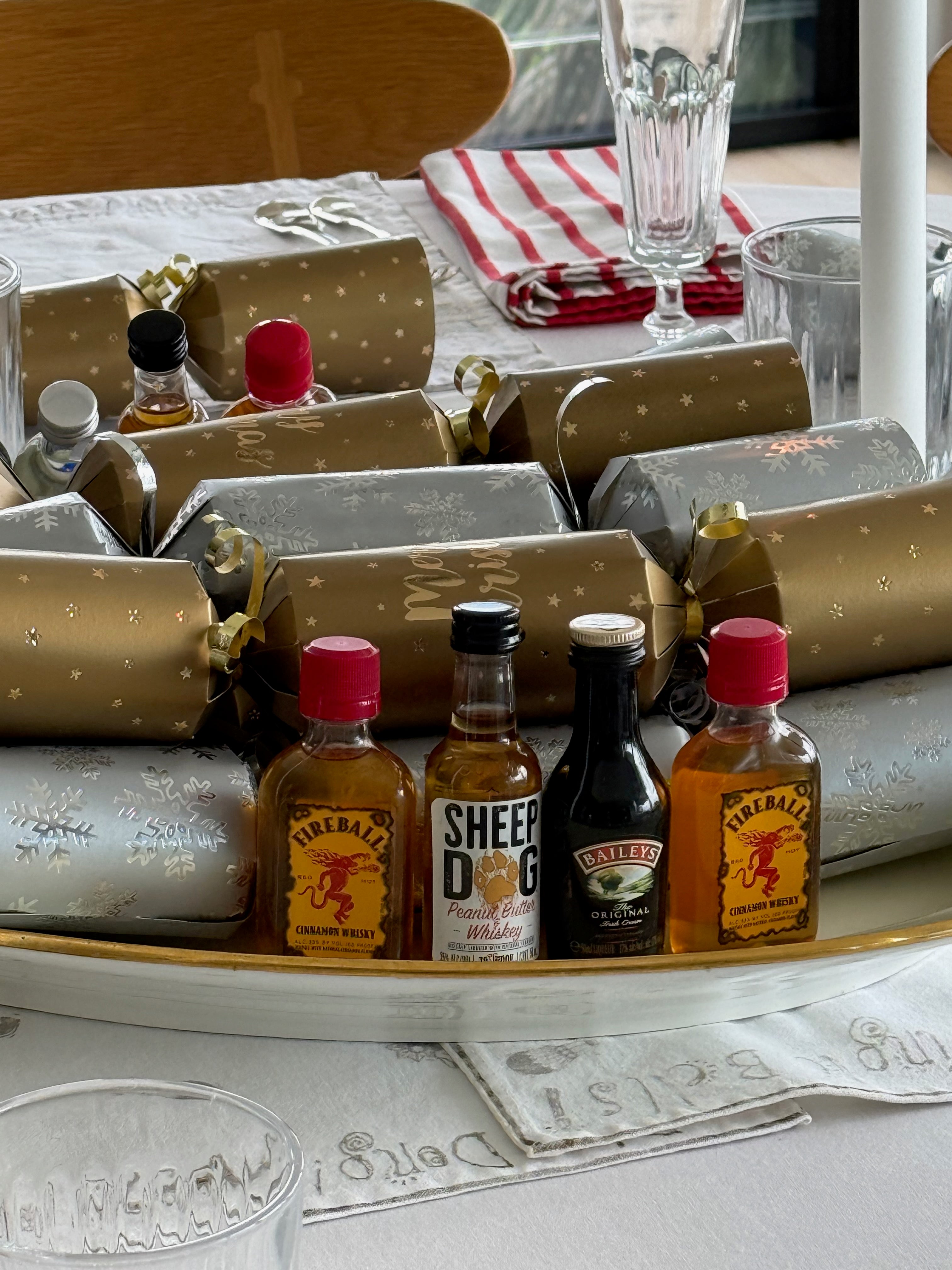 Merry Mayhem - 8 pack