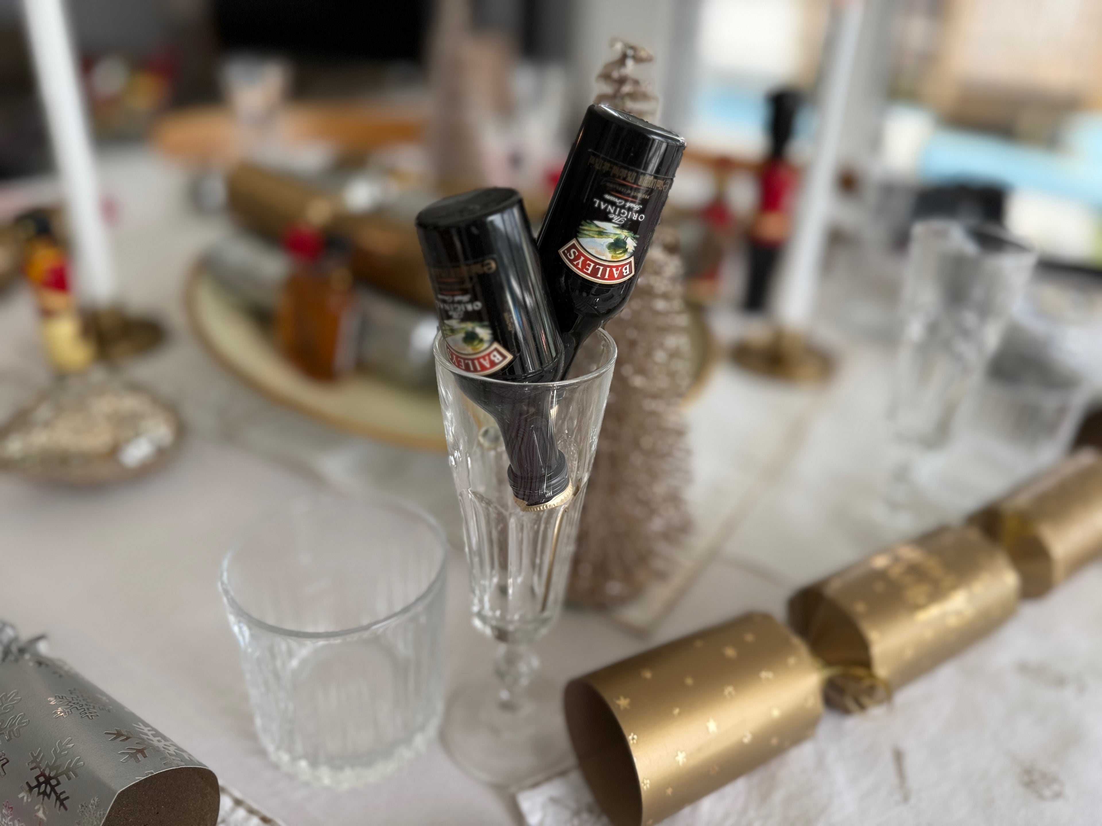 Merry Mayhem - 8 pack